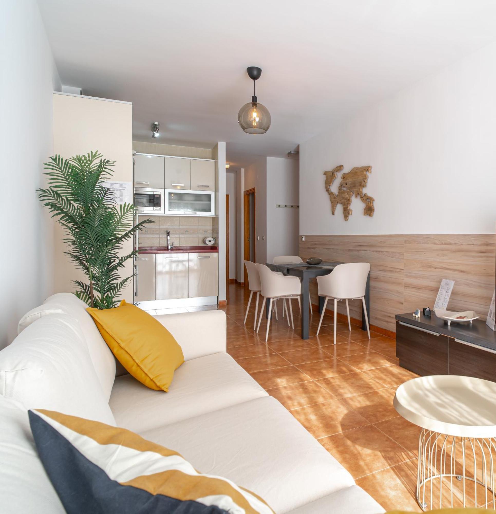 Apartamento Steffi - Centro De ネルハ エクステリア 写真