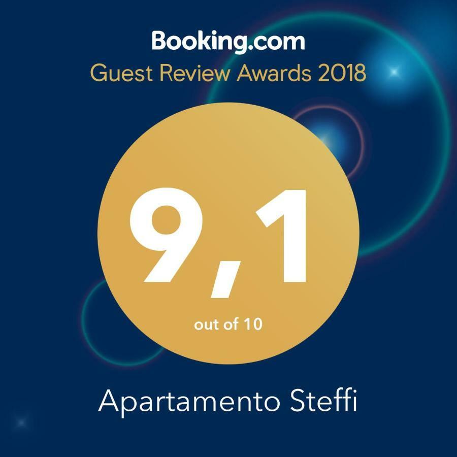 Apartamento Steffi - Centro De ネルハ エクステリア 写真